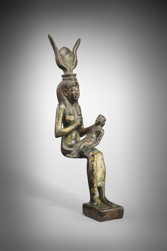 Statuette de la déesse Isis allaitant Horus