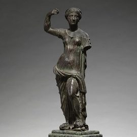 Statue d'Aphrodite Ourania